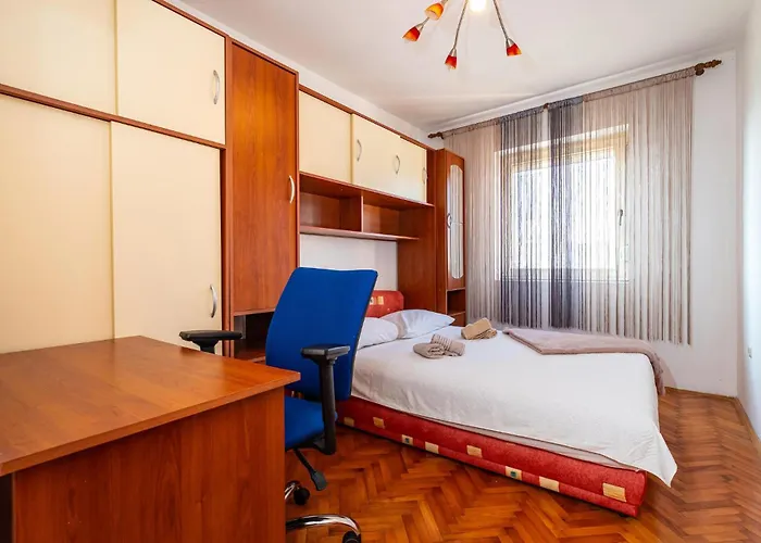 Appartement 3 Bedroom Amazing In *