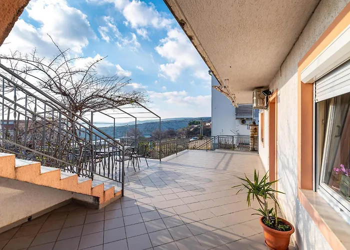 3 Bedroom Amazing In Appartement