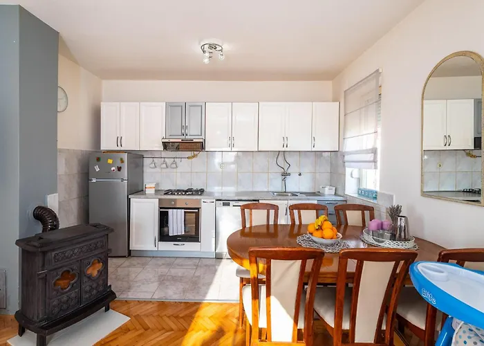 Apartamento 3 Bedroom Amazing In