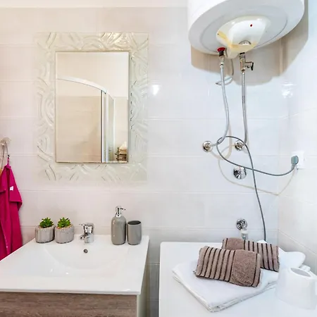 Lovely In With Kitchen Jasenice (Zadar)