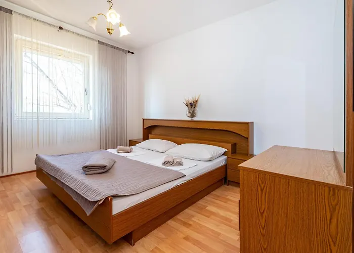 Appartamento 3 Bedroom Amazing In